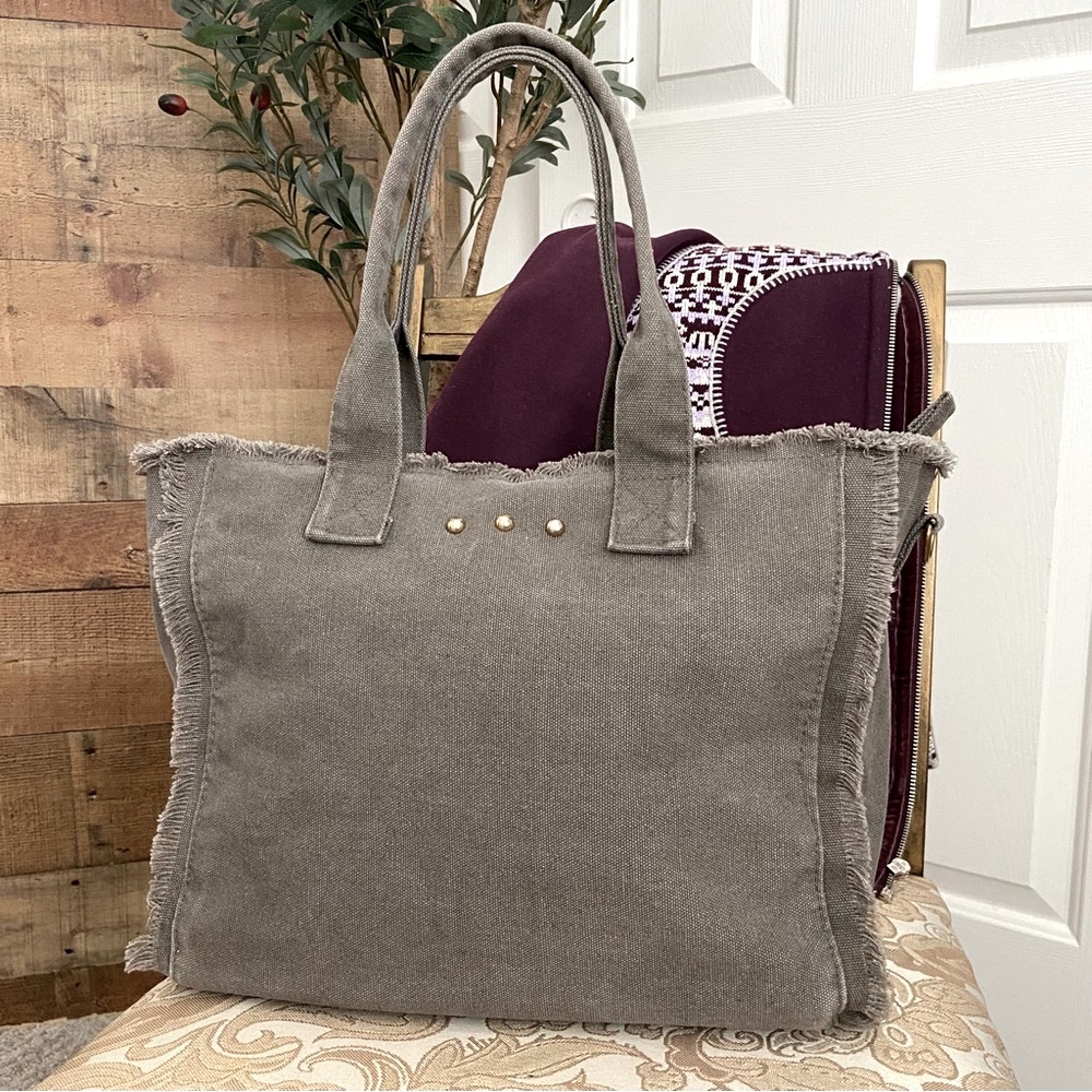 Frayed Canvas Tote Bag in Gray - Women's Everyday Carry